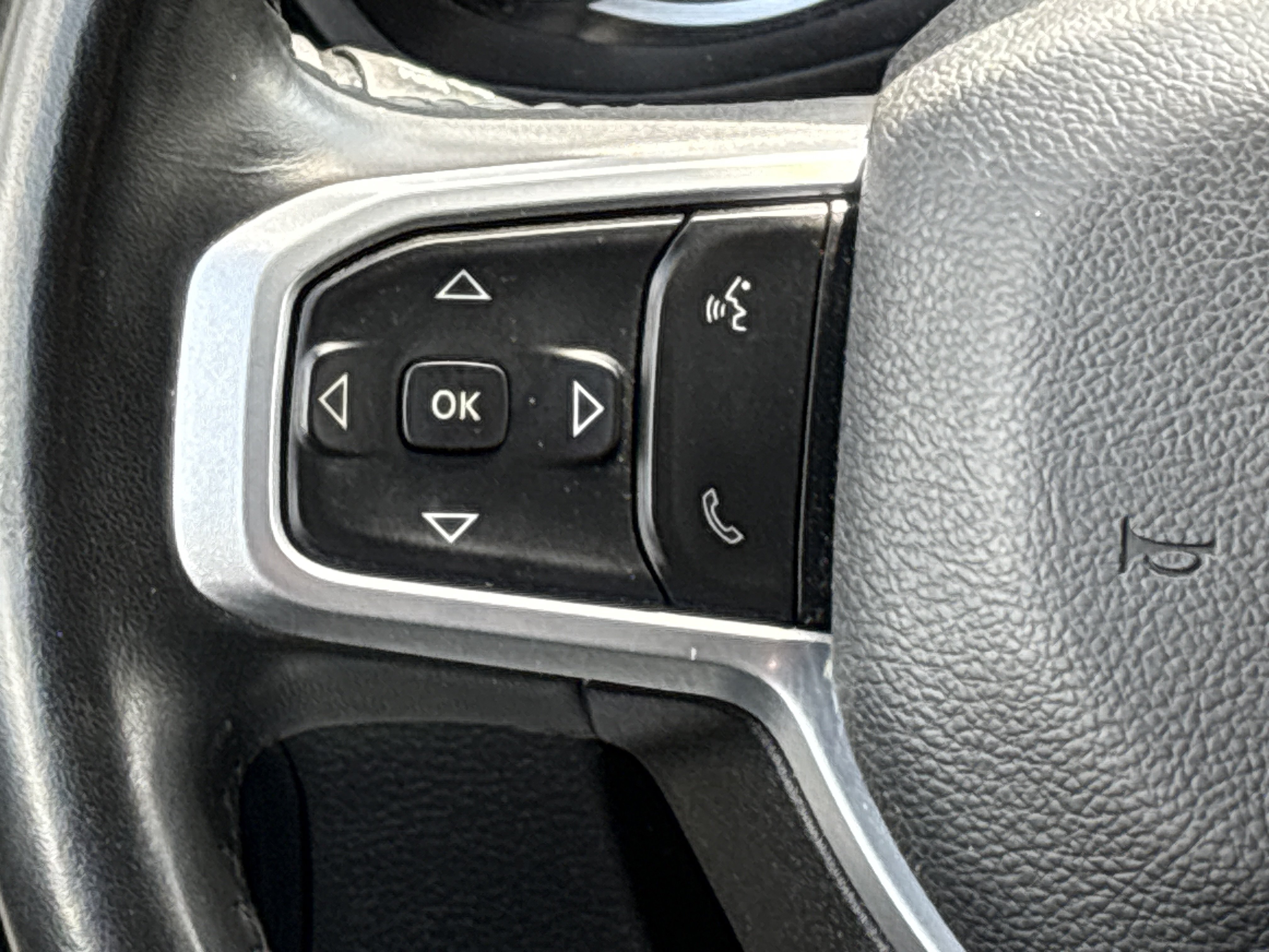 Used 2024 RAM 3500 Tradesman w/ Safety Group AWD/4WD image 22