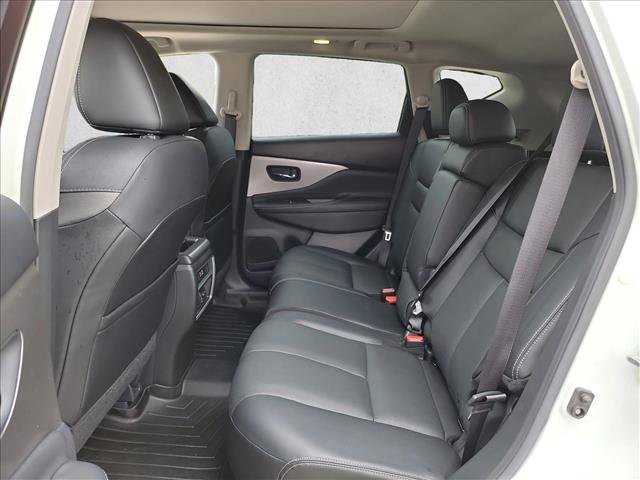 Used 2021 Nissan Murano SL w/ SL Moonroof Package FWD image 14