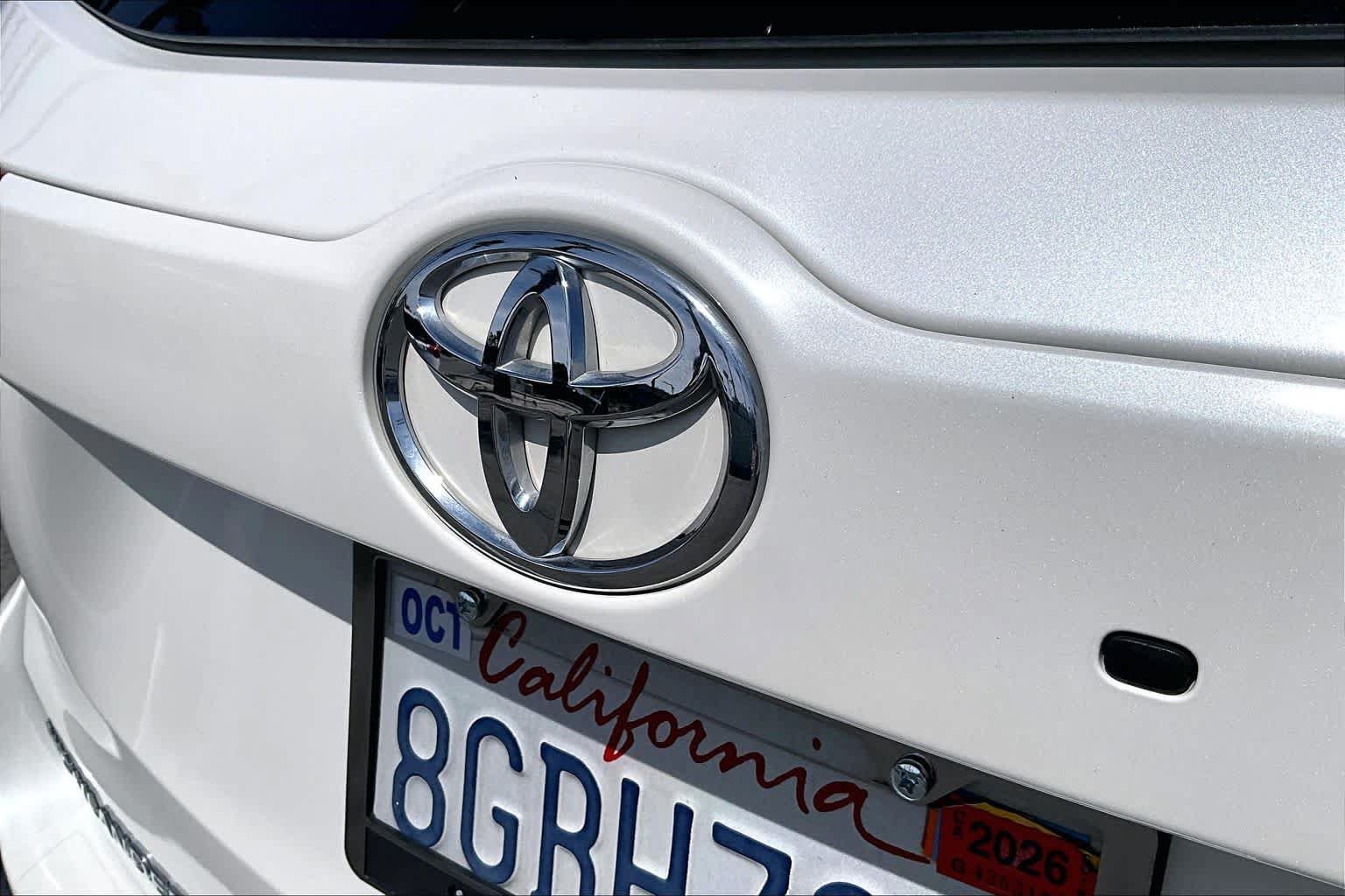 Used 2019 Toyota Highlander Limited Platinum FWD image 29