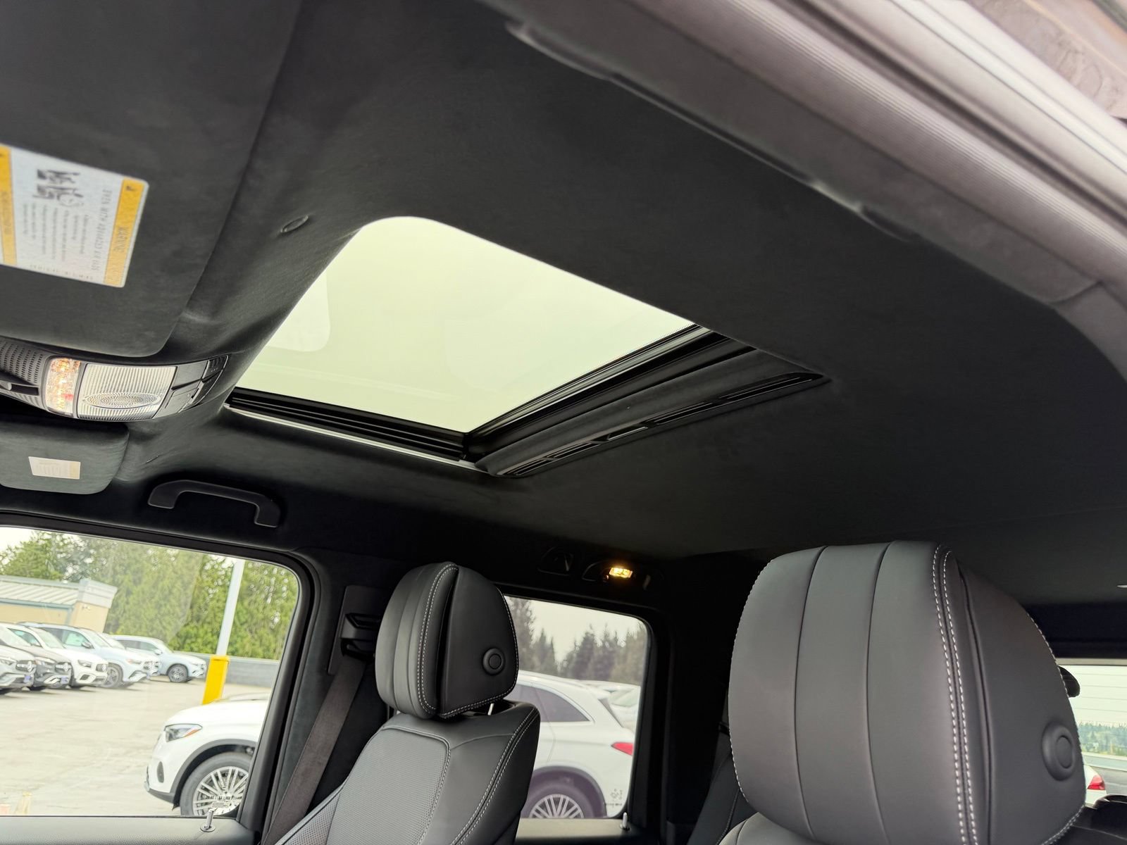 Used 2024 Mercedes-Benz G 550 image 15