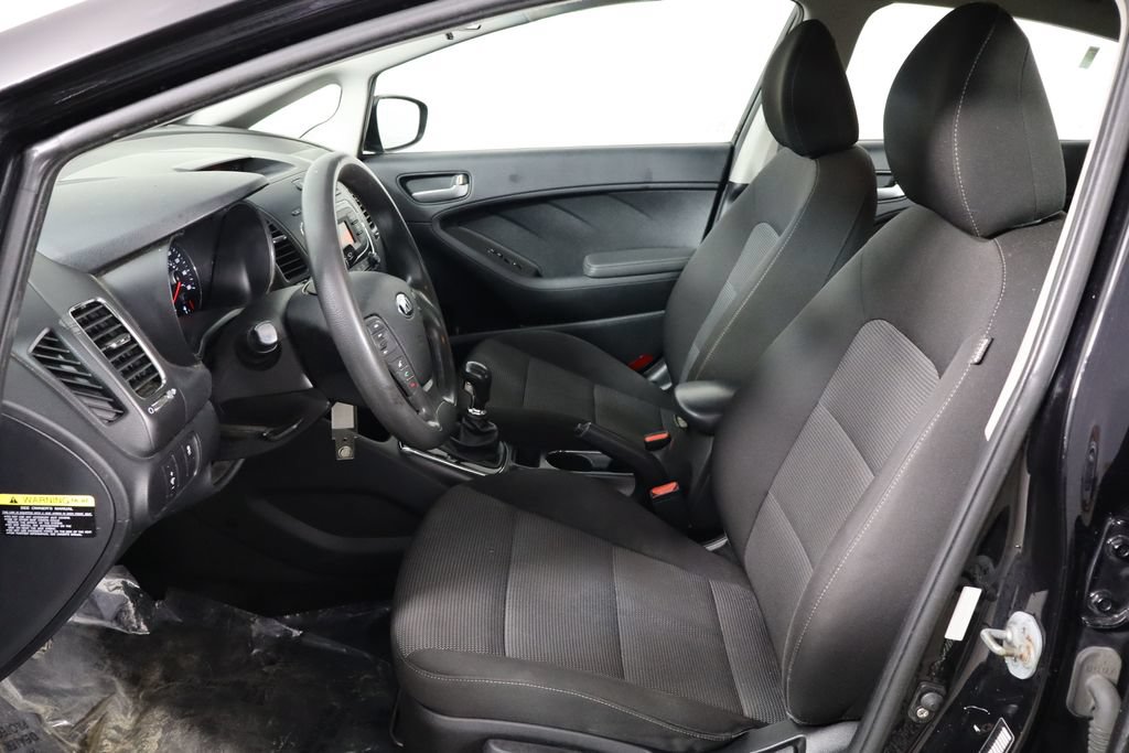 Used 2018 Kia Forte LX FWD image 14