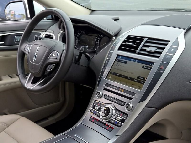 Used 2017 Lincoln MKZ Select w/ Select Plus Package image 23