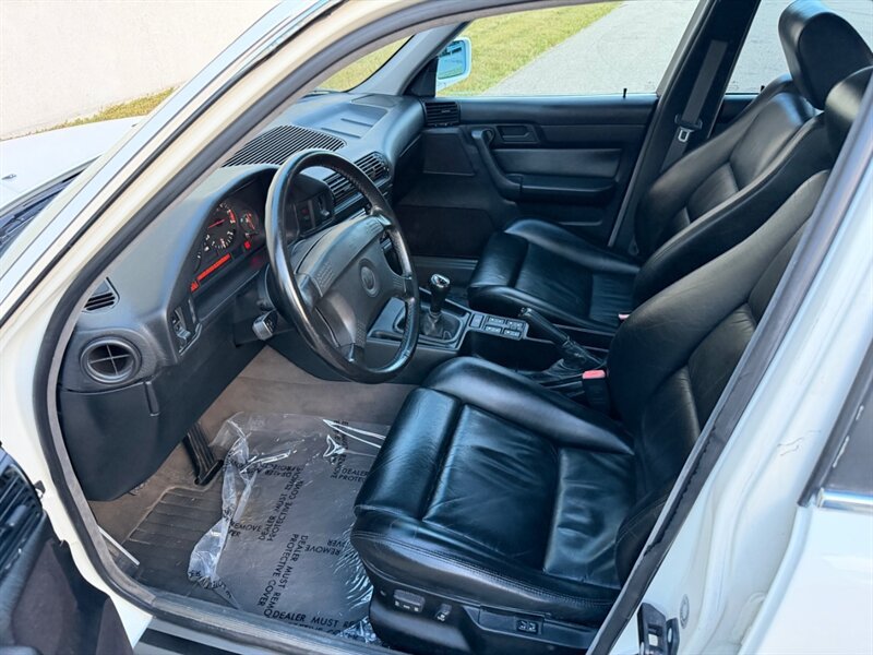 Used 1991 BMW M5 RWD image 26