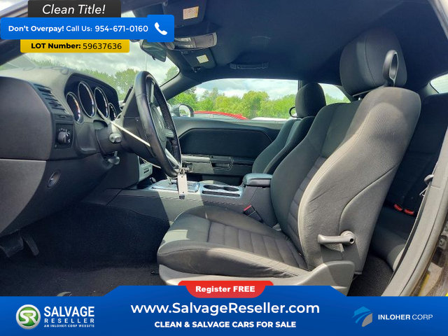 Used 2009 Dodge Challenger SE RWD image 9