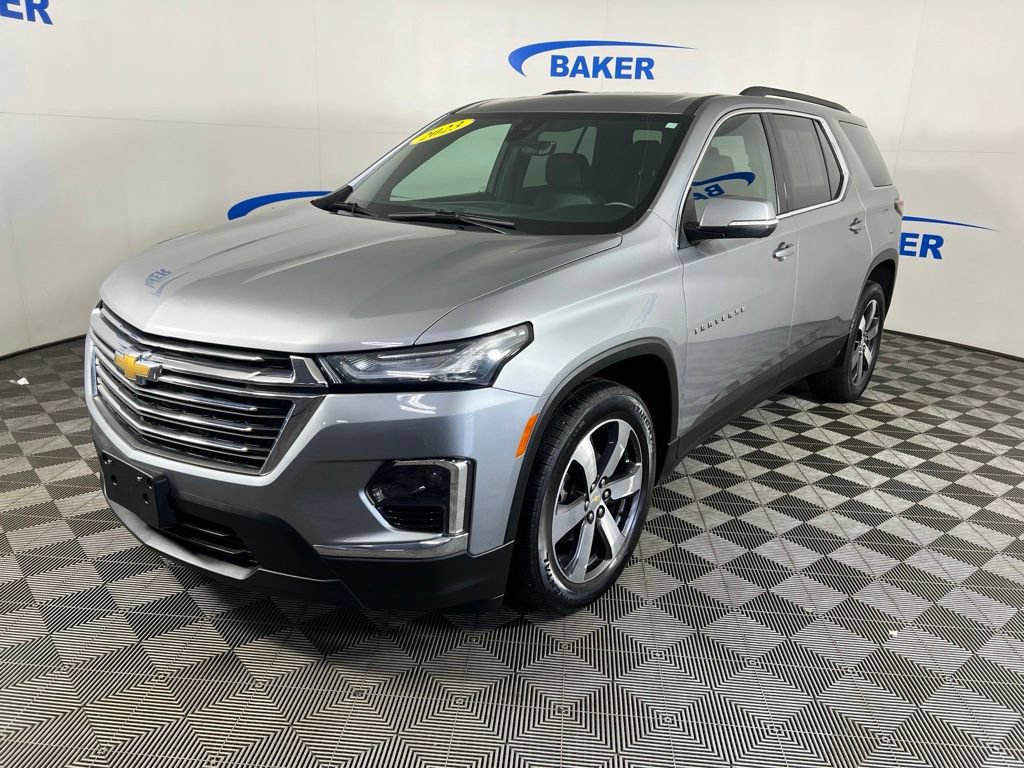 Used 2023 Chevrolet Traverse LT w/ LT Premium Package