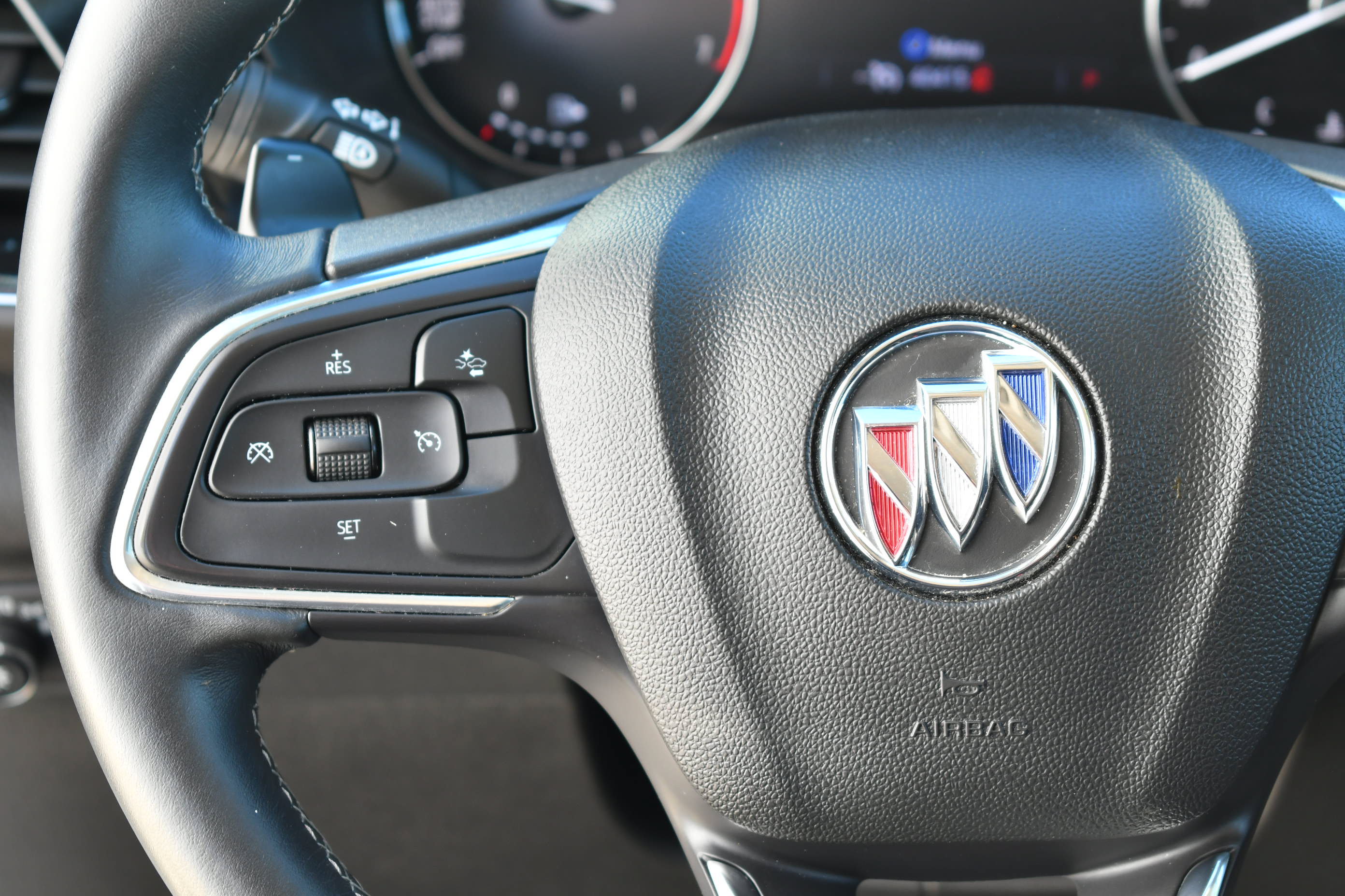 Used 2023 Buick Envision Preferred FWD image 17