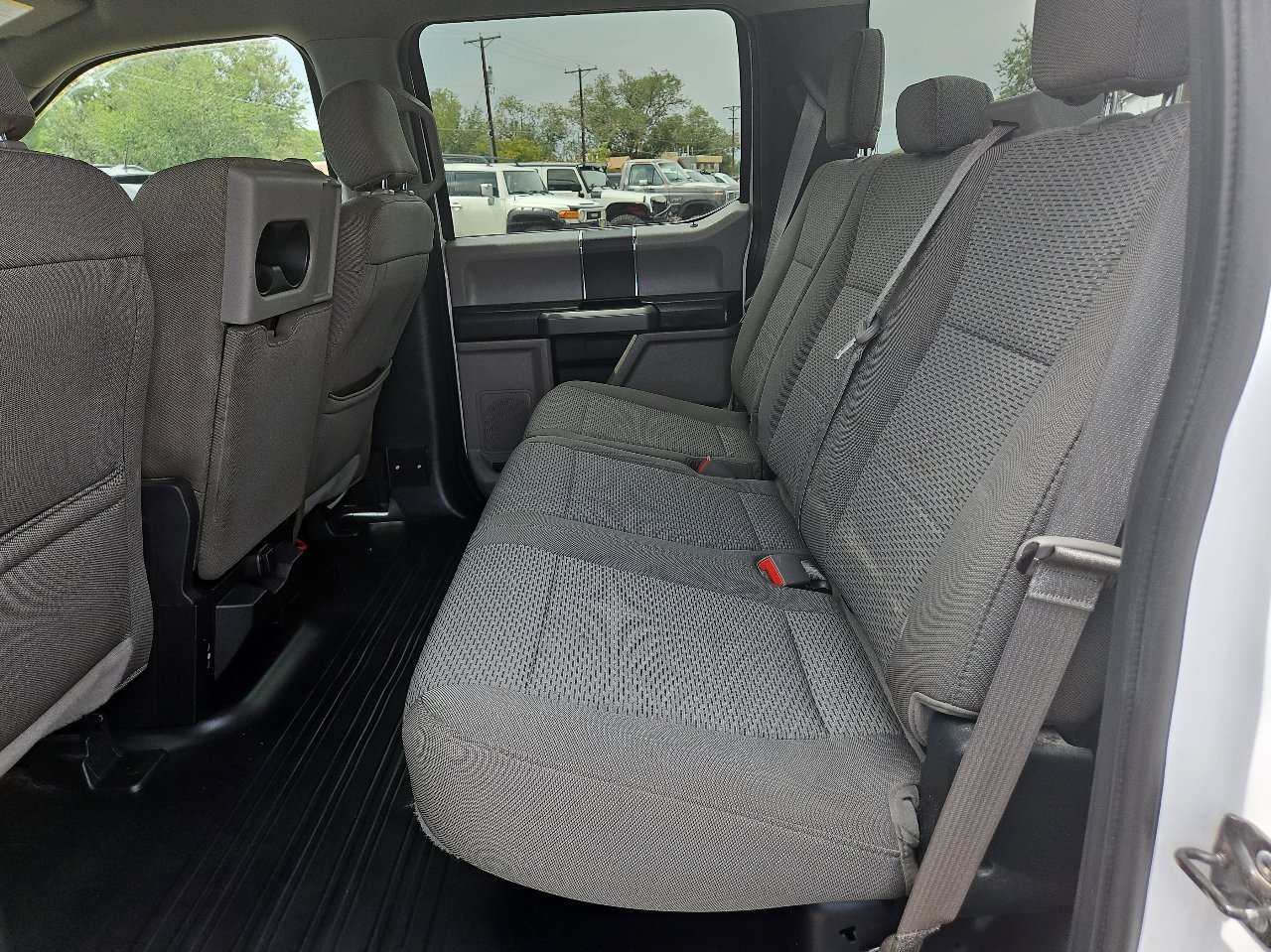 Used 2018 Ford F150 XLT image 11