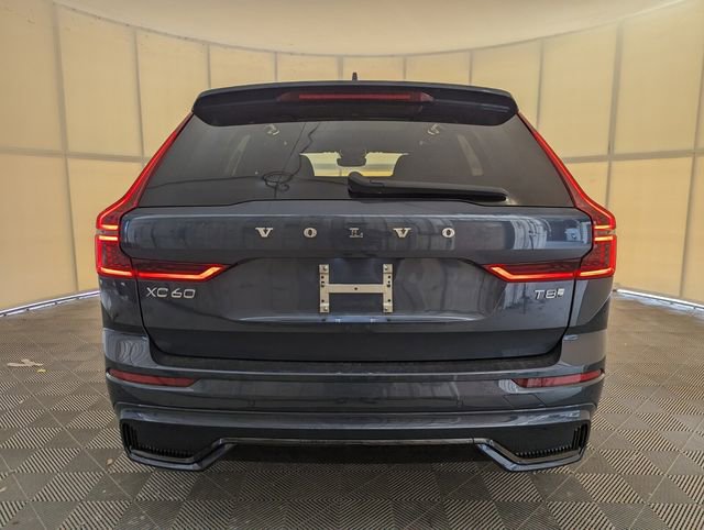 New 2026 Volvo XC60 T8 Core image 10