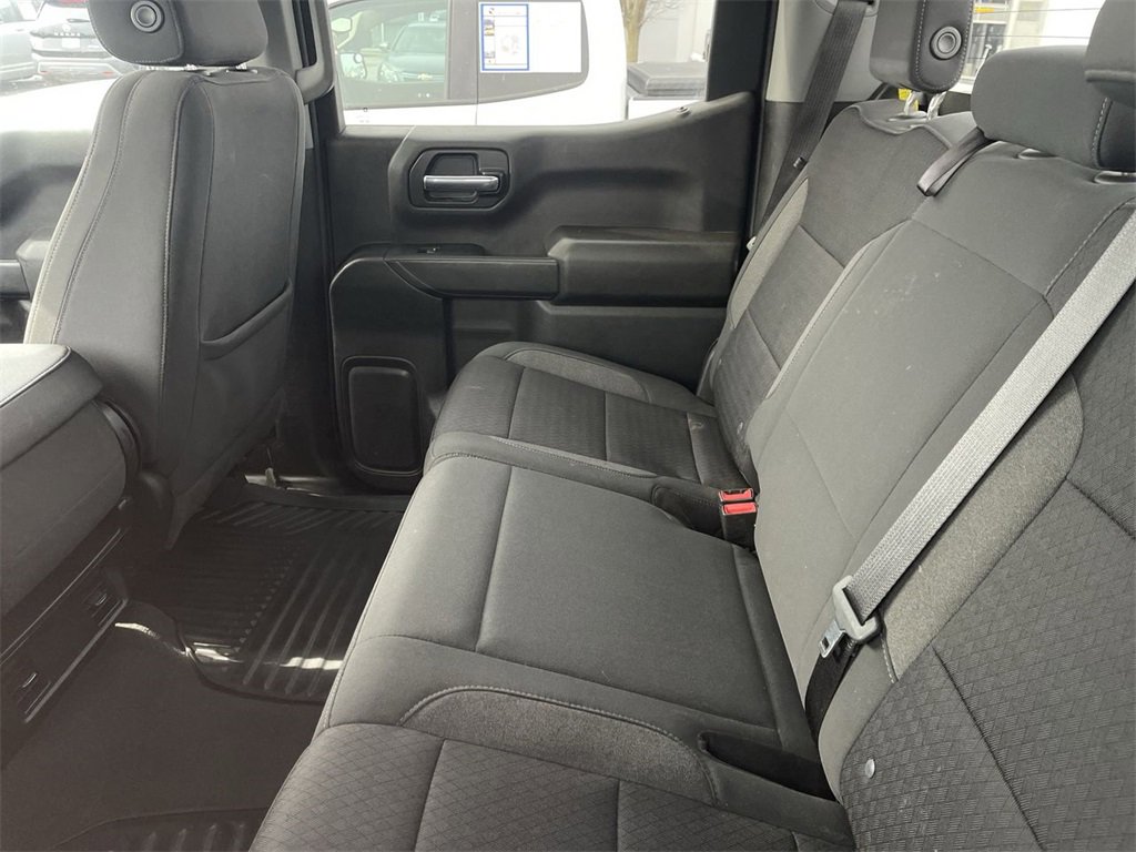 Used 2022 Chevrolet Silverado 1500 Custom image 4