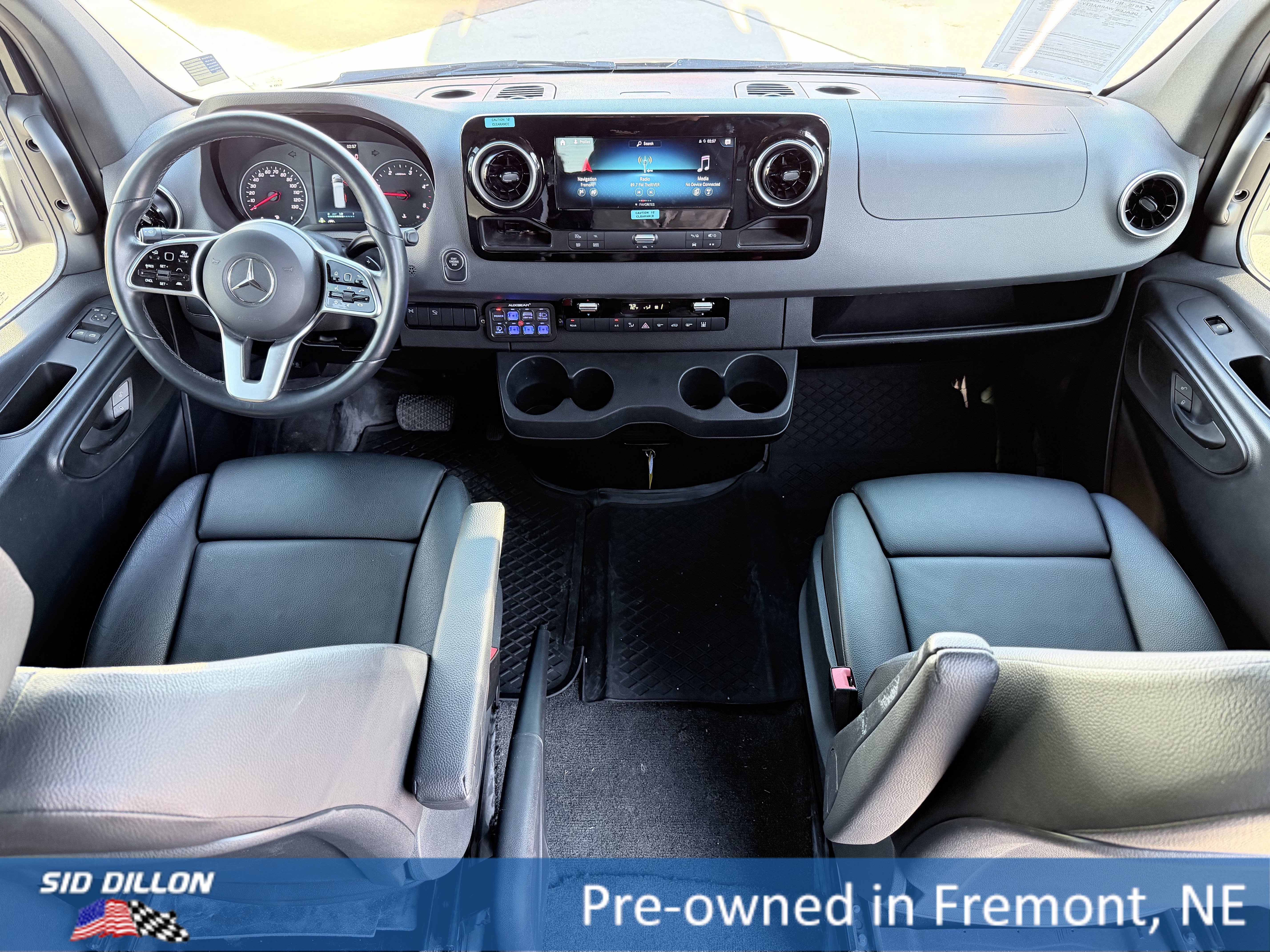 Used 2021 Mercedes-Benz Sprinter 3500 image 10