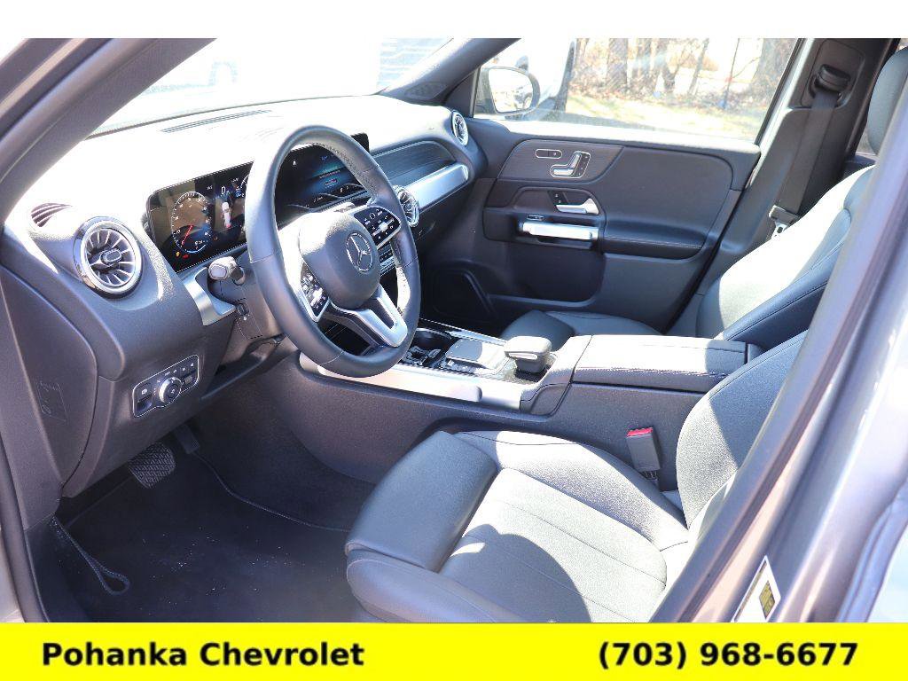 Used 2023 Mercedes-Benz GLB 250 4MATIC image 23