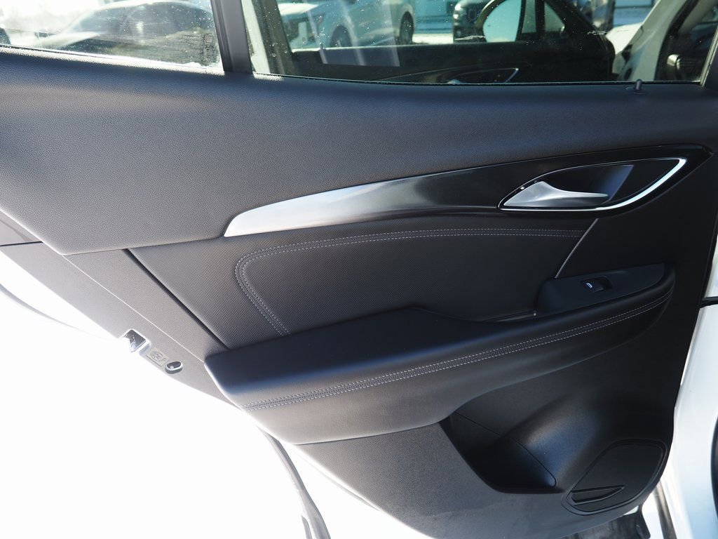 Used 2025 Buick Envision Preferred image 36