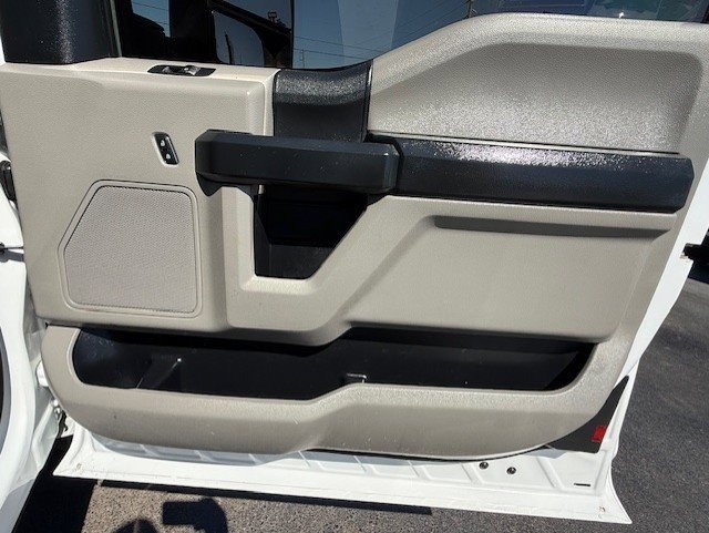 Used 2021 Ford F250 XL w/ Power Equipment Group image 19