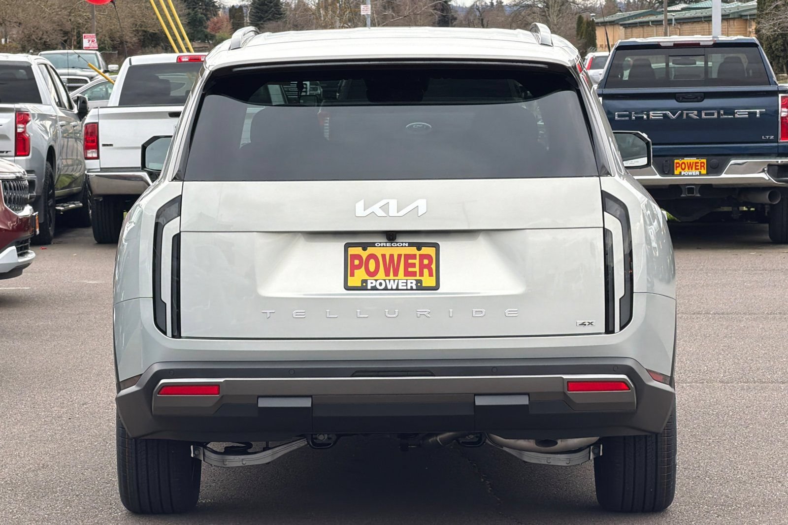 Used 2027 Kia Telluride S w/ Towing Package AWD/4WD image 6