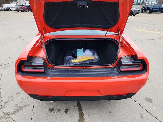 Used 2023 Dodge Challenger R/T w/ T/A Package image 17