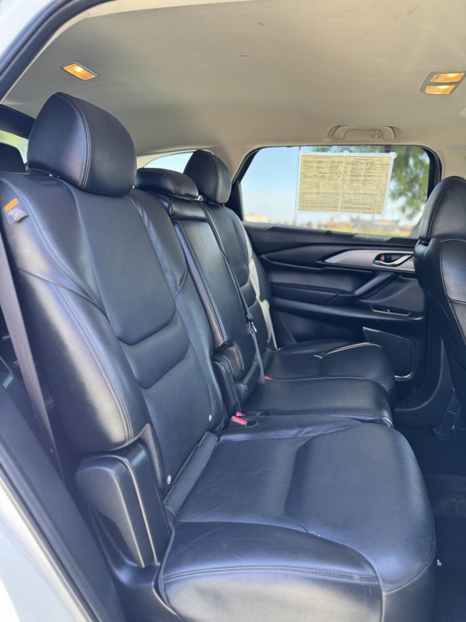 Used 2018 MAZDA CX-9 Touring w/ Touring Premium Package FWD image 12