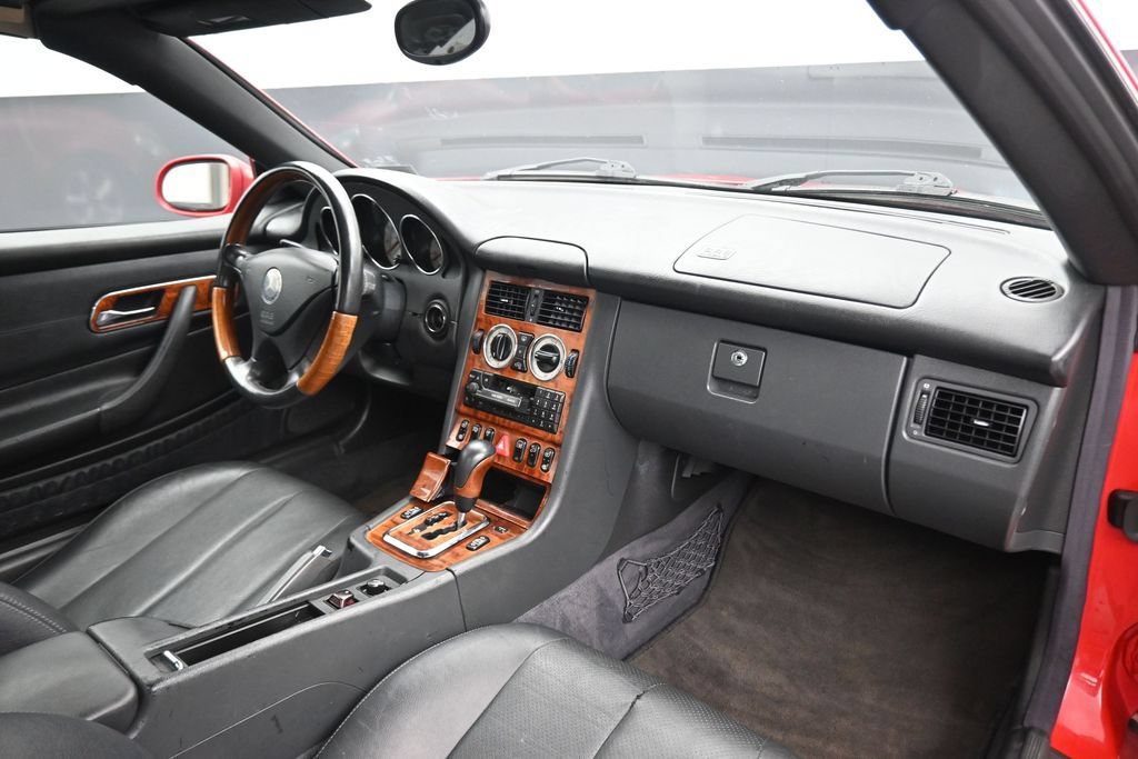 Used 2002 Mercedes-Benz SLK 320 image 27
