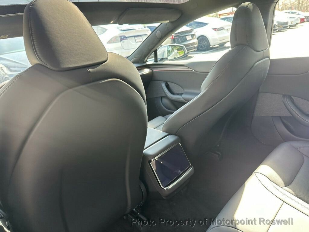 Used 2026 Tesla Model S AWD image 19