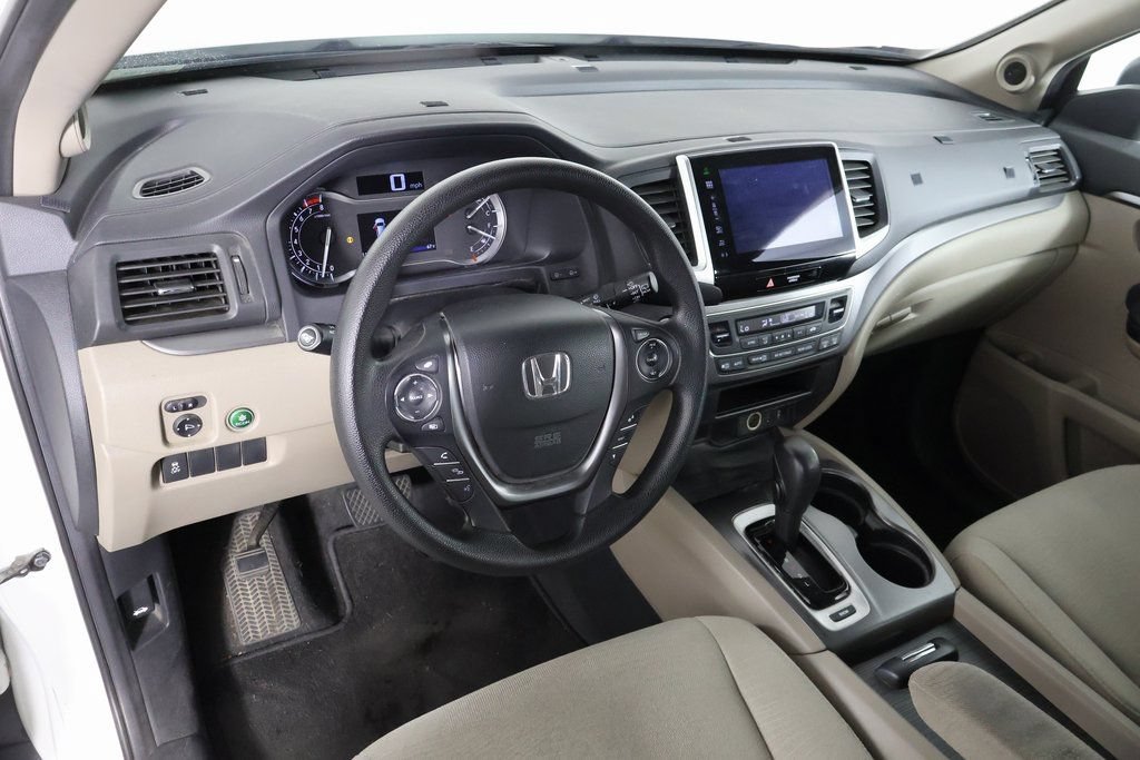 Used 2016 Honda Pilot EX image 5