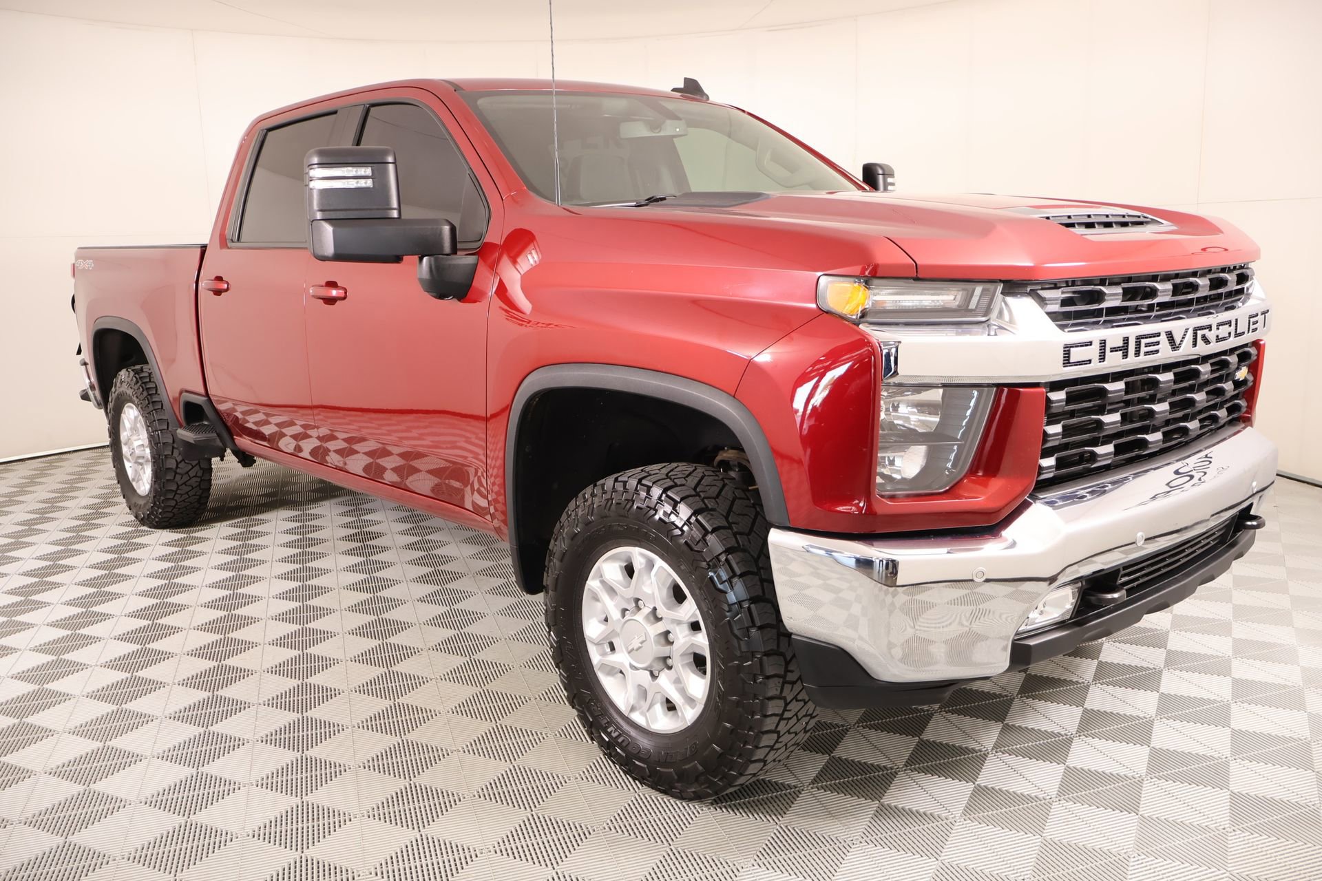 Used 2020 Chevrolet Silverado 2500 LT w/ Texas Edition AWD/4WD image 1
