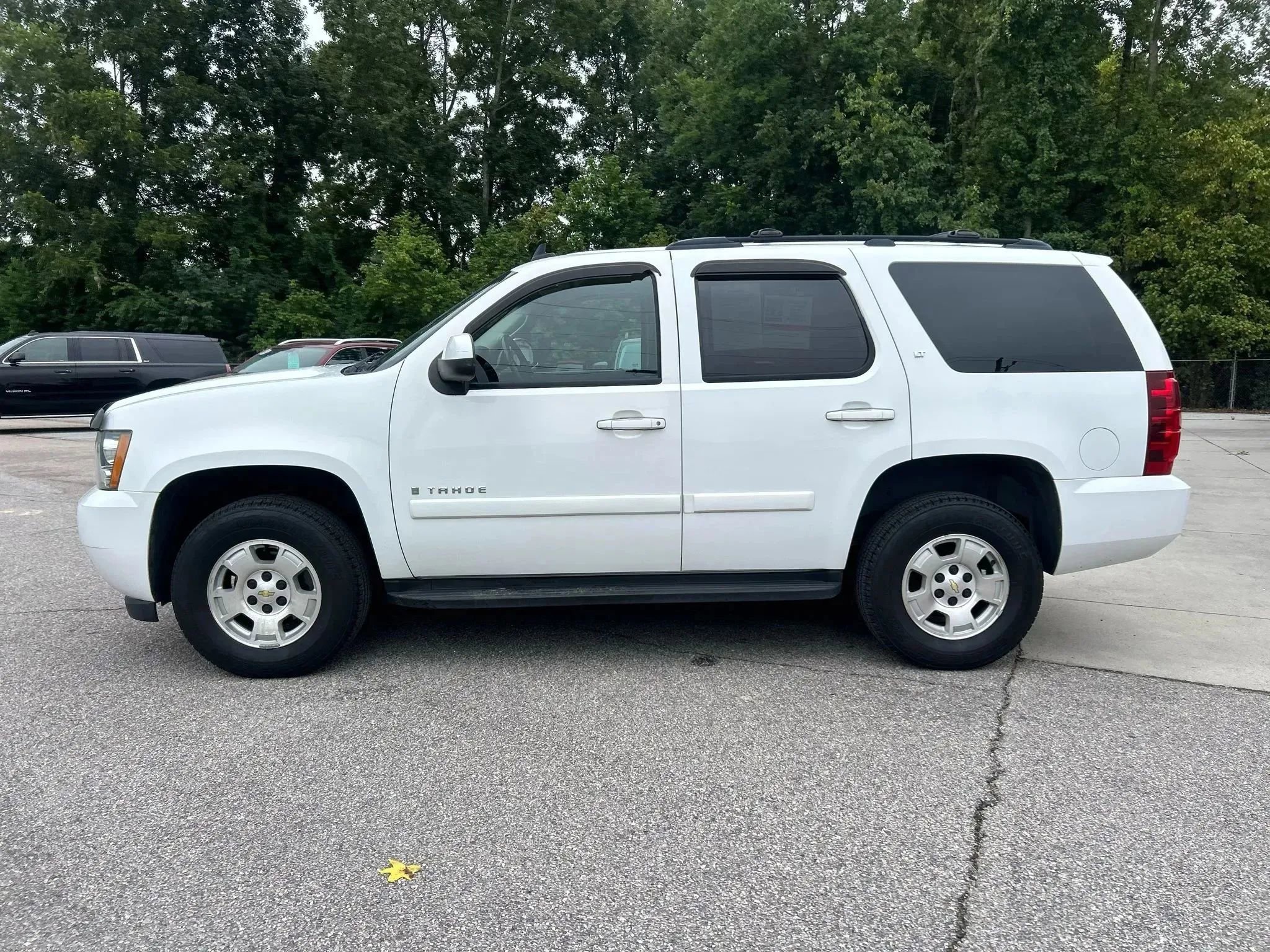 Used 2008 Chevrolet Tahoe LT w/ Convenience Package 1 image 10