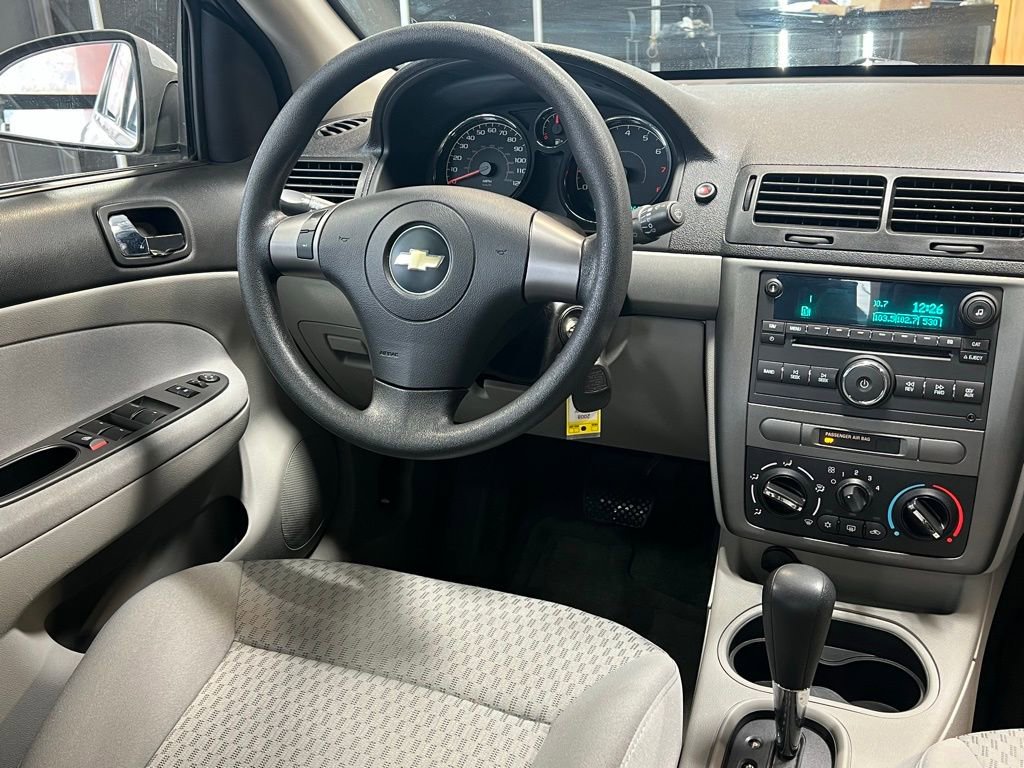 Used 2008 Chevrolet Cobalt LT image 23
