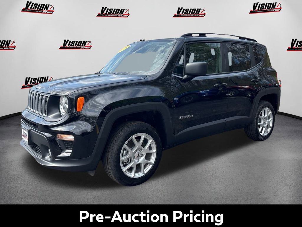 Used 2023 Jeep Renegade Latitude w/ Sun/Sound Group image 1