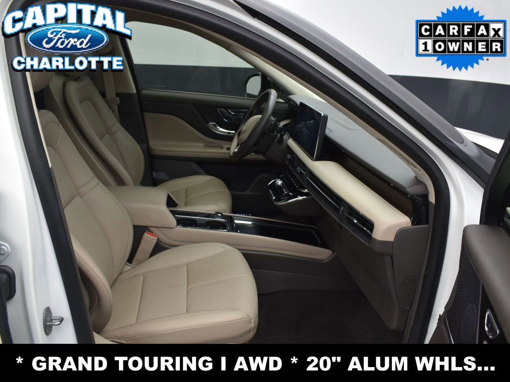 Used 2024 Lincoln Corsair Grand Touring w/ Rear Removable Package Tray image 12