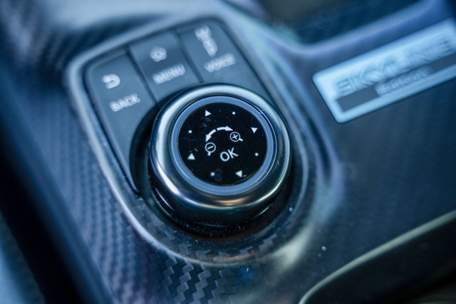 Used 2024 Nissan GT-R AWD/4WD image 31