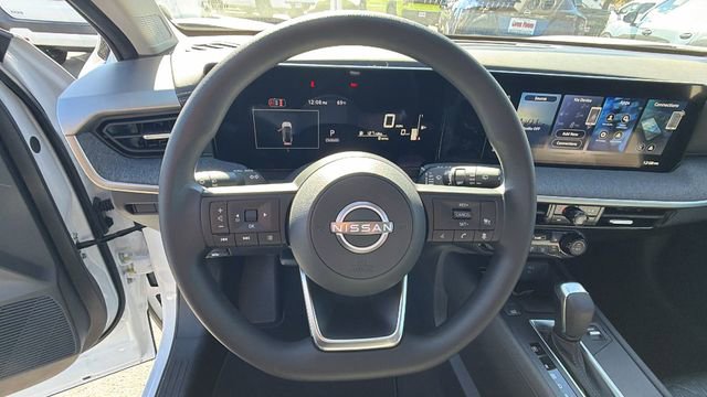 New 2026 Nissan Kicks SV w/ Cold Weather Package AWD/4WD image 25