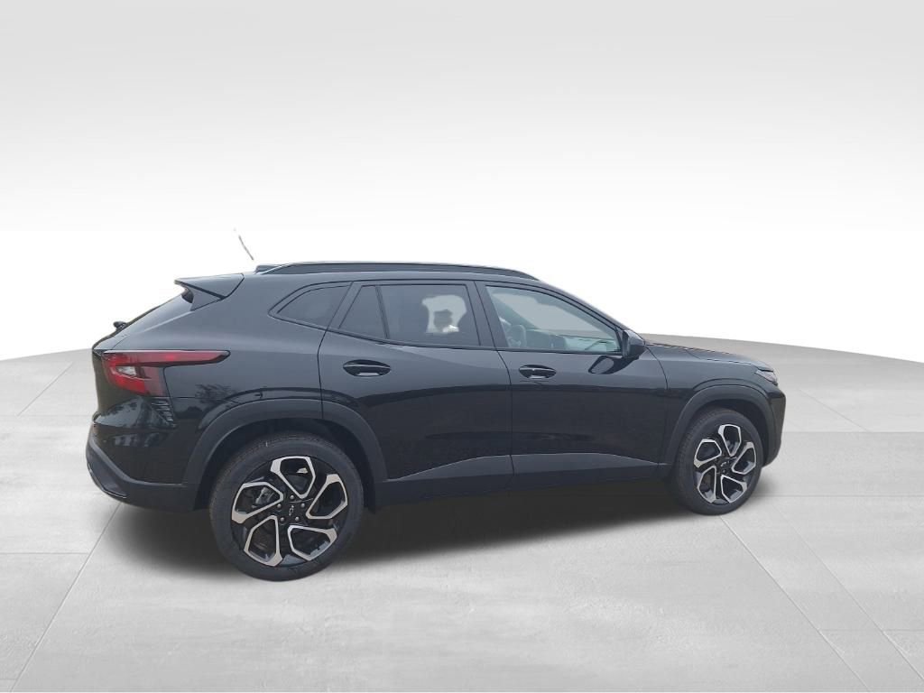 New 2026 Chevrolet Trax RS w/ Driver Confidence Package image 10