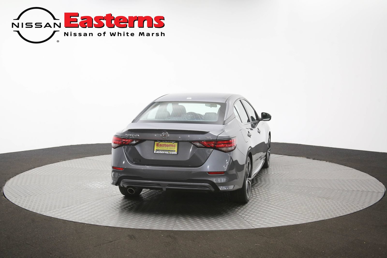 Used 2023 Nissan Sentra SR w/ SR Premium Package FWD image 39