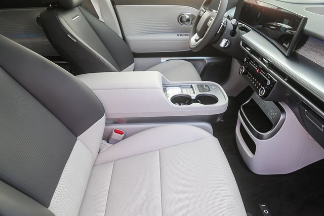 New 2026 Hyundai Ioniq 9 Limited AWD/4WD image 19