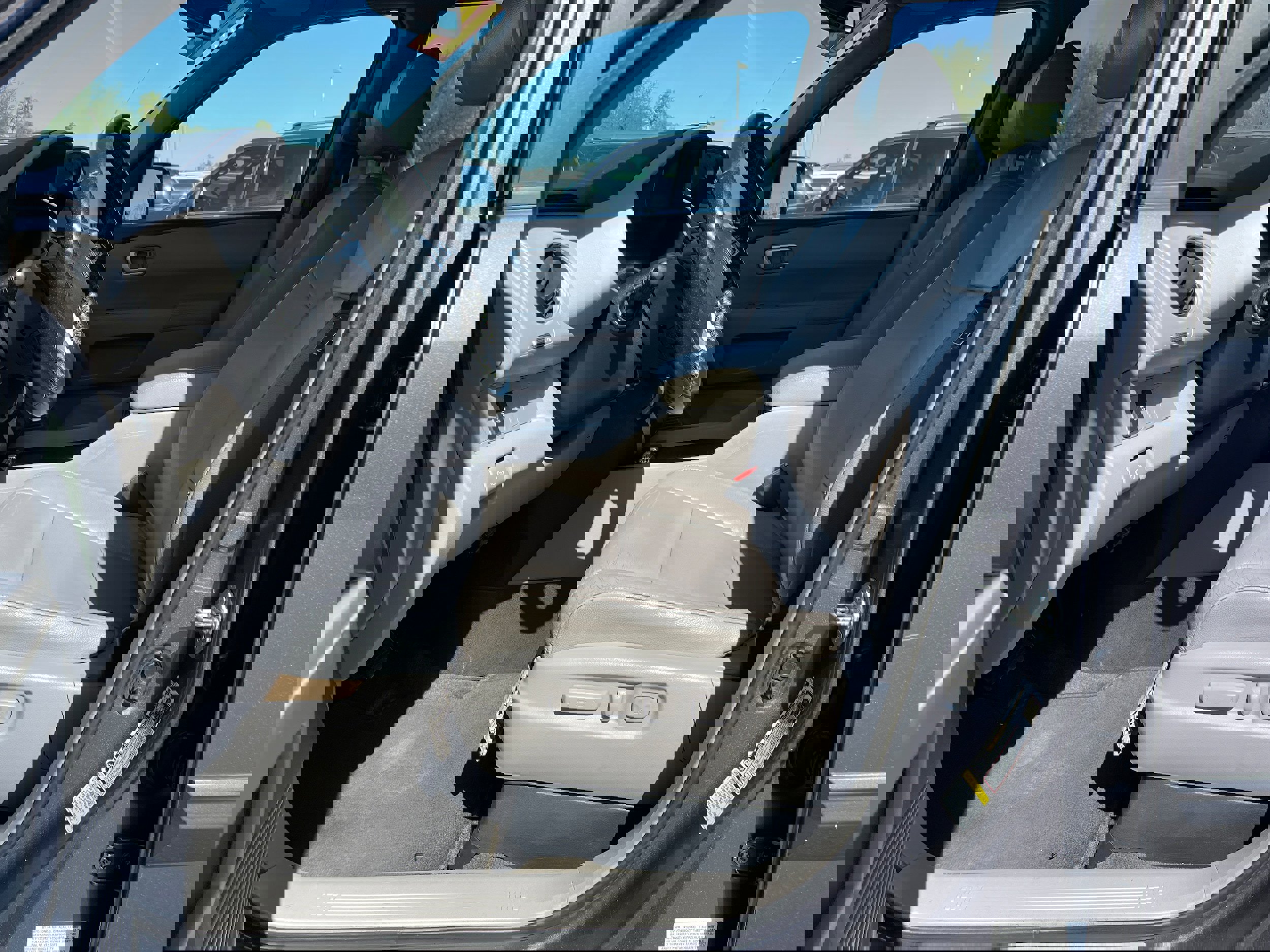 Used 2014 Honda Pilot EX-L image 12