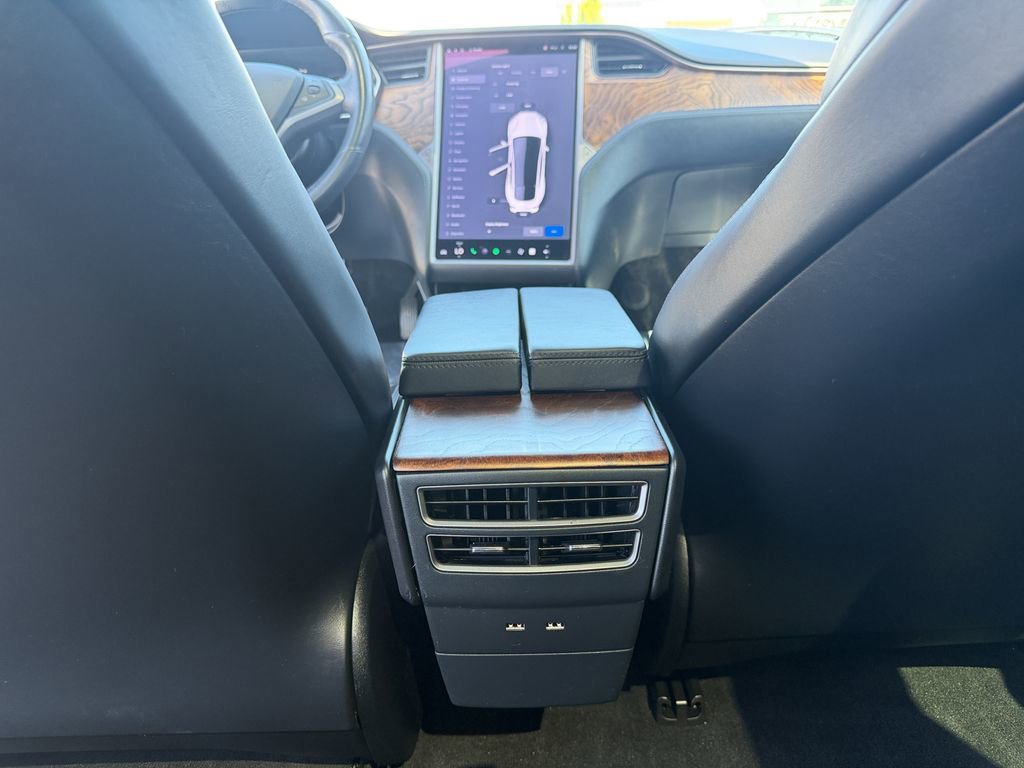 Used 2019 Tesla Model S Standard Range AWD/4WD image 23