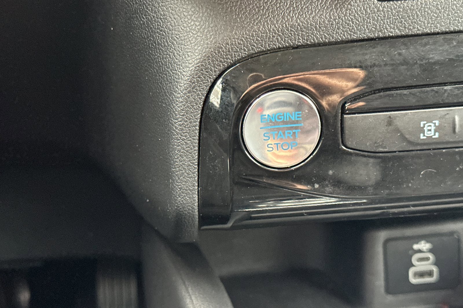 Used 2024 Ford Escape Active w/ Tech Pack #1 image 23