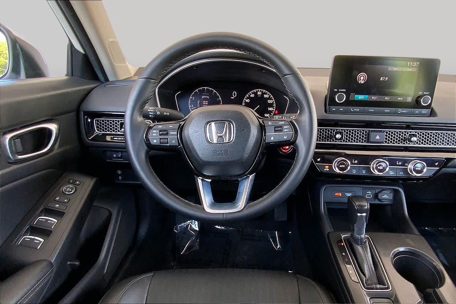 Used 2024 Honda Civic EX-L image 6