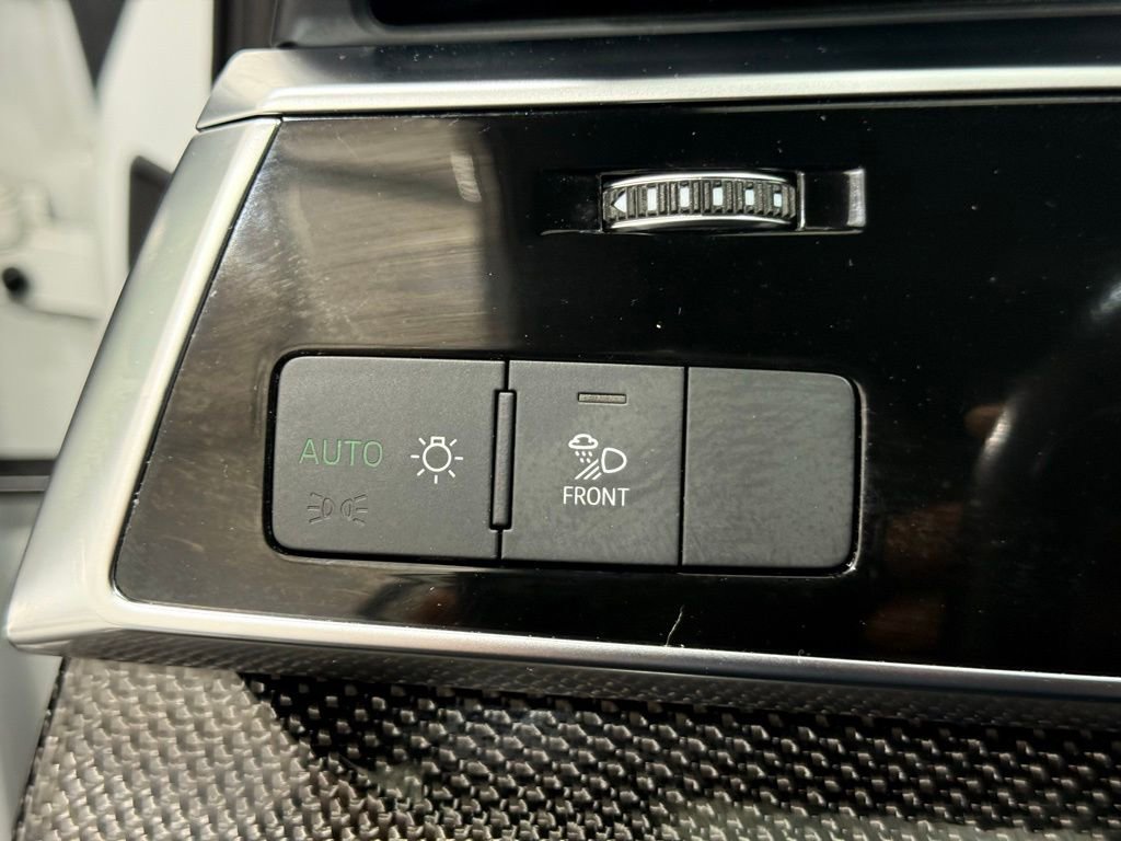 Used 2021 Audi SQ7 Premium Plus w/ Driver Assistance Package image 37