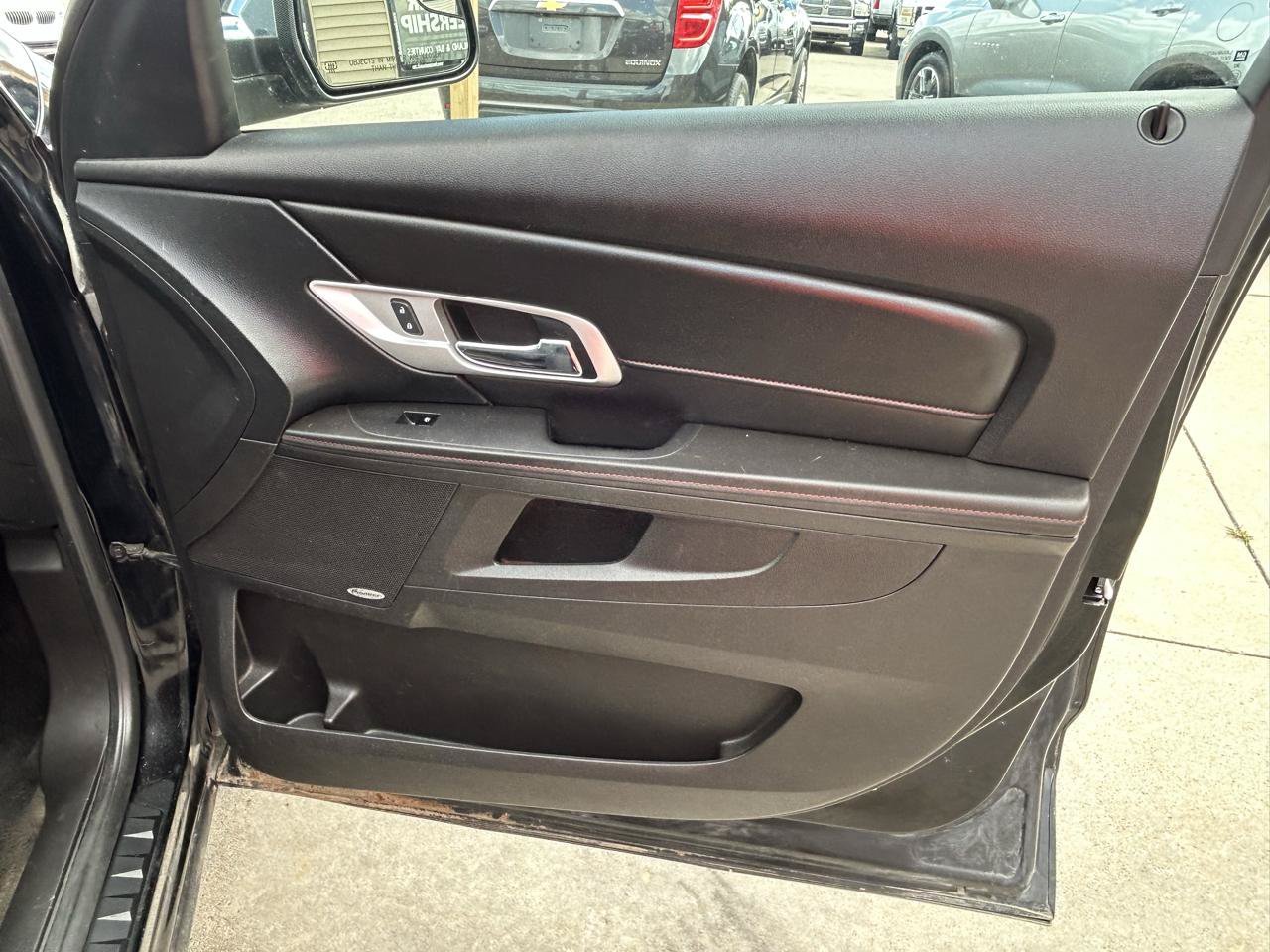 Used 2013 GMC Terrain SLT FWD image 16