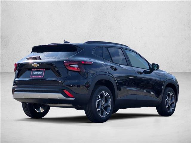 New 2026 Chevrolet Trax LT w/ Driver Confidence Package FWD image 2