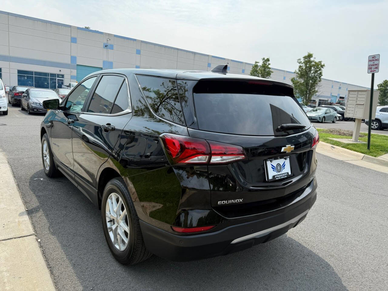Used 2023 Chevrolet Equinox LT image 11