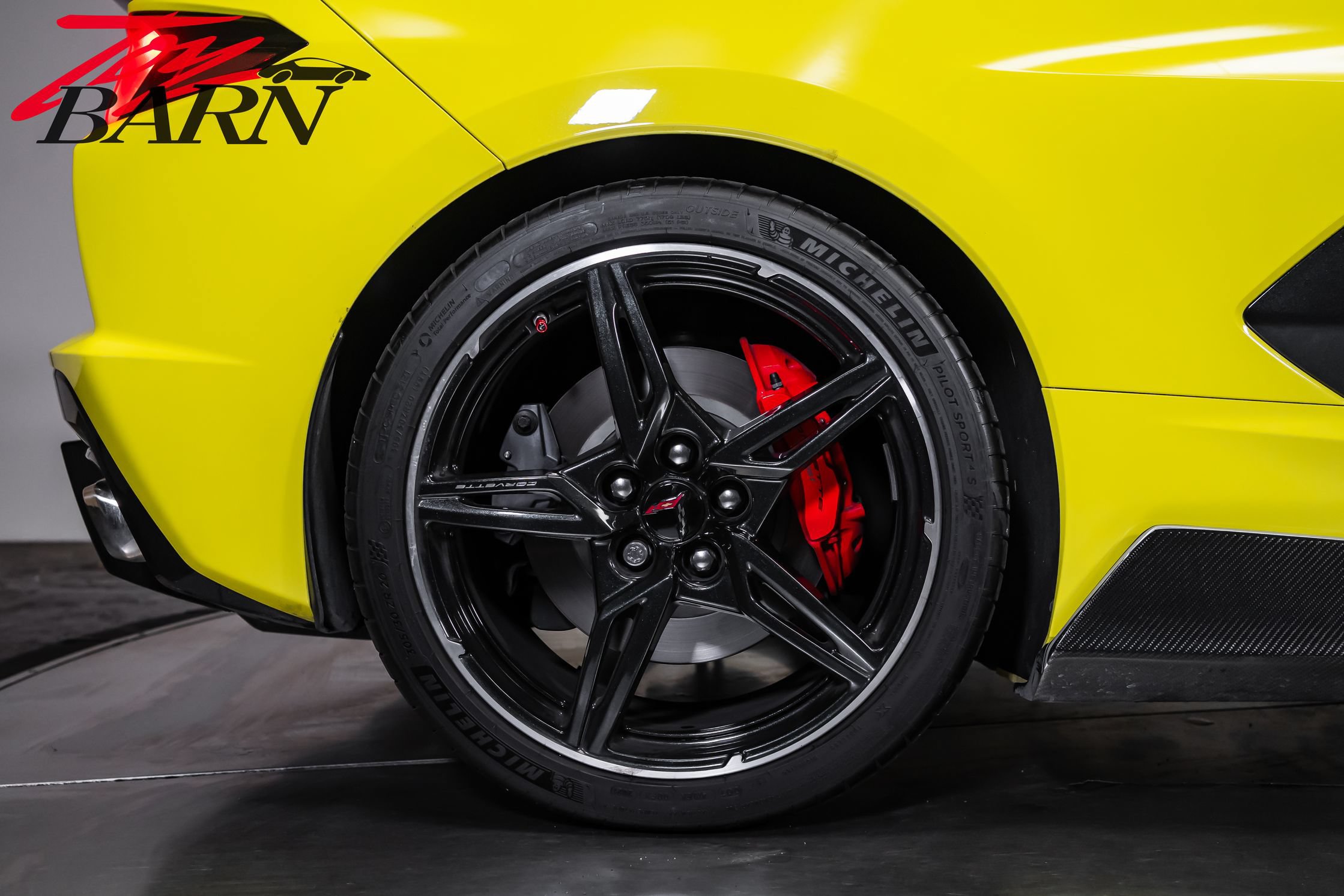 Used 2021 Chevrolet Corvette Stingray Premium Conv w/ Z51 Performance Package RWD image 23