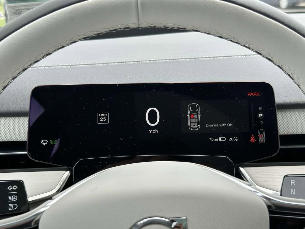 New 2025 Volvo EX90 Ultra image 8