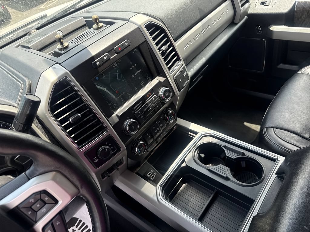 Certified 2019 Ford F250 Lariat w/ Lariat Ultimate Package AWD/4WD image 17