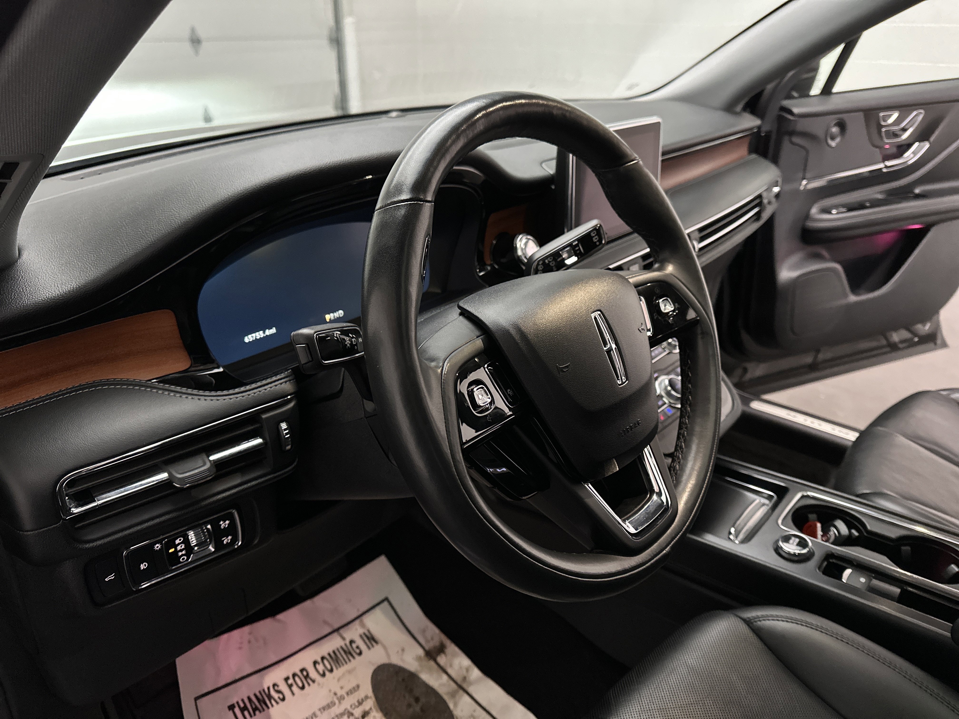 Used 2021 Lincoln Corsair Reserve w/ Equipment Group 201A image 18