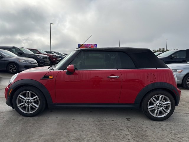Used 2015 MINI Cooper Convertible image 6