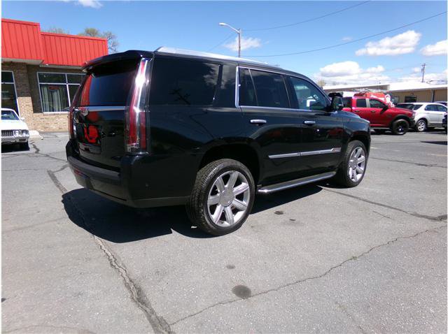 Used 2019 Cadillac Escalade Luxury image 32