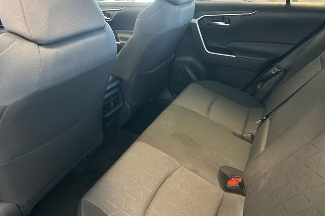 Certified 2025 Toyota RAV4 XLE AWD/4WD image 16