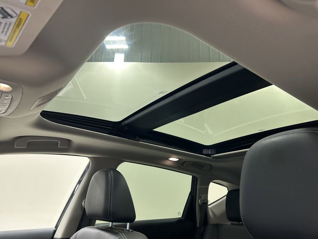 Used 2022 Nissan Murano SL w/ SL Moonroof Package AWD/4WD image 26