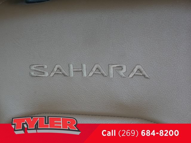 Used 2023 Jeep Wrangler Unlimited Sahara w/ Cold Weather Group AWD/4WD image 34
